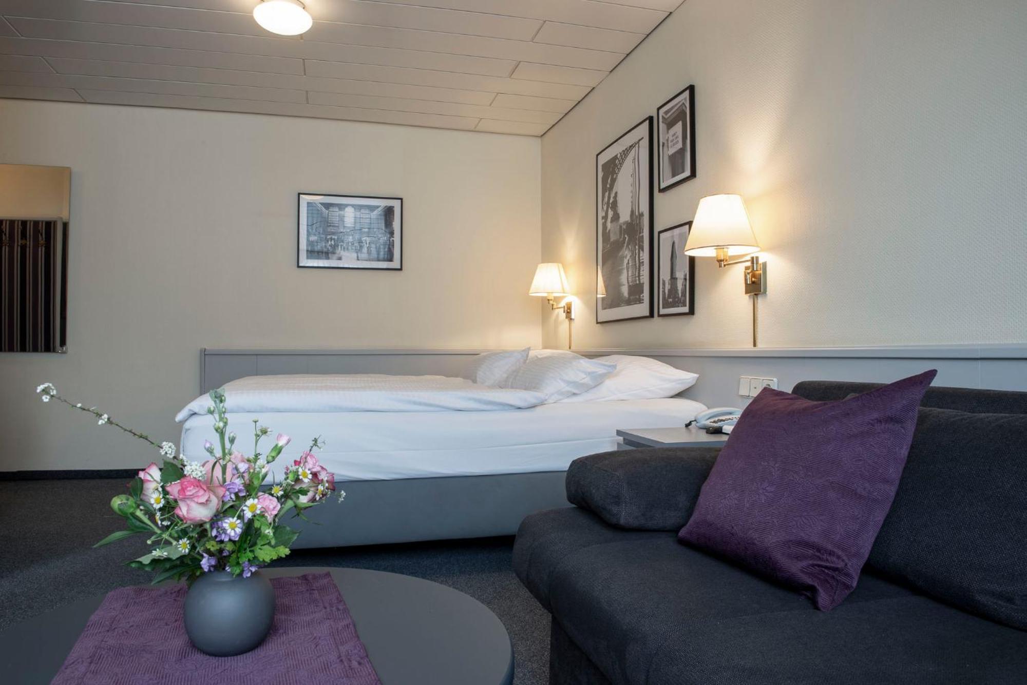 Hotel Alte Post Krefeld Exterior foto